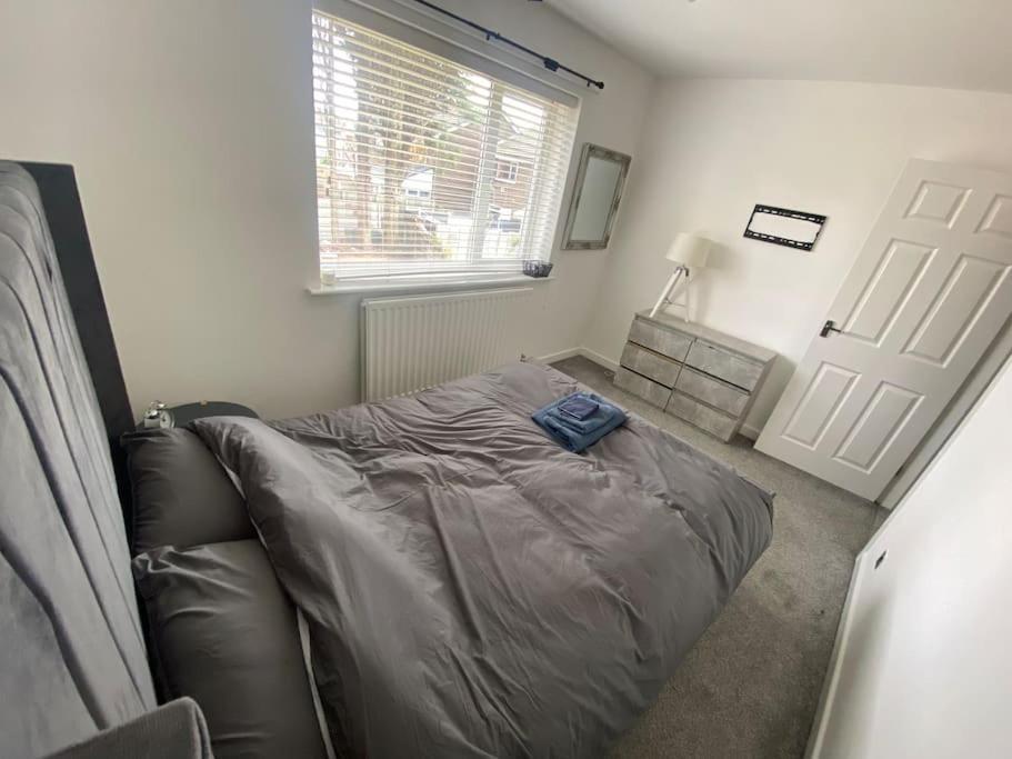 Yourlinkshouse Close To Etihad & Coop Live Arena - Sleeps 4 Casa vacanze Manchester